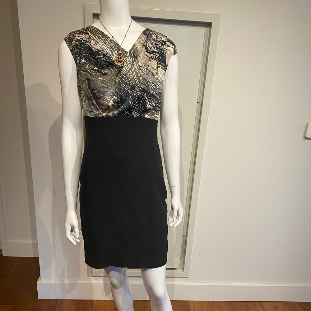 Max & Cleo size 2 dress